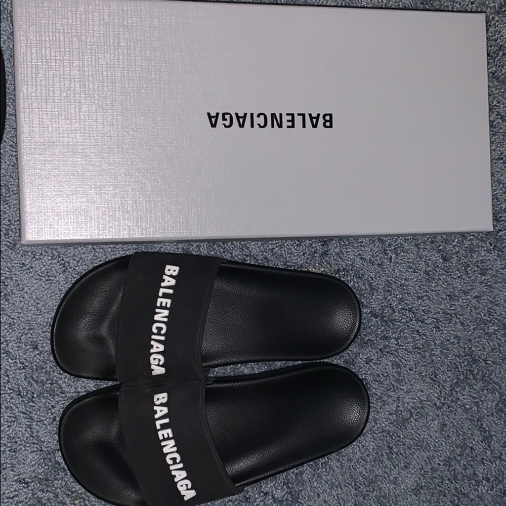 Balenciaga slide sandals